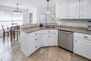 6 Holly Thorn Ct, Columbia, SC 29229 - Photo 13