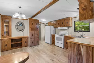 1107 Sandalwood, Leesville, SC 29070 - Photo 7