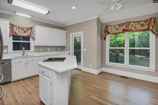 620 Bay Harbor Cir, Columbia, SC 29212 - Photo 13