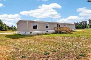1062 Preference Rd, Saint Matthews, SC 29135 - Photo 5