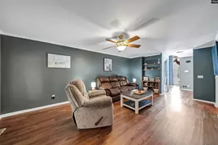215 Shoreline Dr, Columbia, SC 29212 - Photo 9