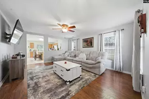 908 Spears Dr, Elgin, SC 29045 - Photo 5