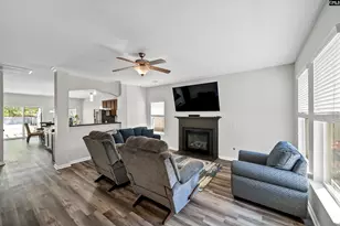 118 Harvest Grove Ln, Lexington, SC 29072 - Photo 3