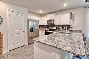 1050 McKittrick Dr, Lugoff, SC 29078 - Photo 17