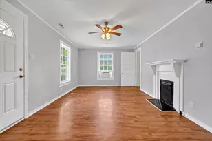206 Augusta St, West Columbia, SC 29169 - Photo 3