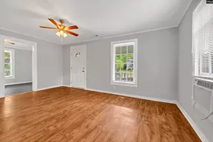 206 Augusta St, West Columbia, SC 29169 - Photo 5