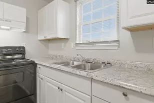 506 Lavendula St, Spartanburg, SC 29301 - Photo 9