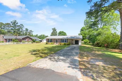 607 E Hampton, Olanta, SC 29114 - Photo 3