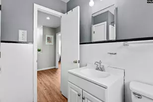 607 E Hampton, Olanta, SC 29114 - Photo 15