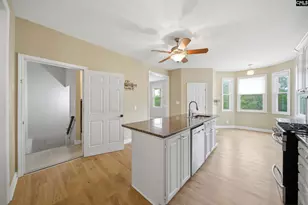 201 Bramblewood Cir, West Columbia, SC 29172 - Photo 15
