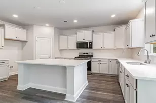 256 Livingston Woods Dr, Irmo, SC 29063 - Photo 9
