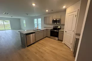 2040 Armada Rd, Columbia, SC 29229 - Photo 3