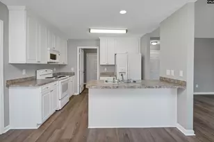 609 Gladiolus Dr, Columbia, SC 29229 - Photo 7