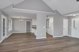 609 Gladiolus Dr, Columbia, SC 29229 - Photo 5