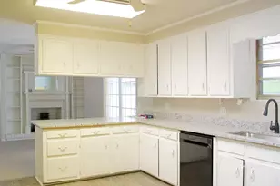 826 Jefferson St, West Columbia, SC 29169 - Photo 27