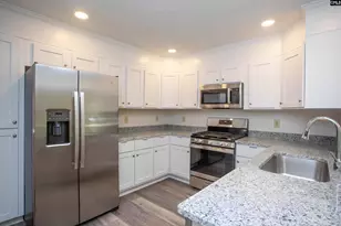 1611 Lewis St, Camden, SC 29020 - Photo 11
