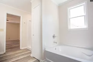 1611 Lewis St, Camden, SC 29020 - Photo 19