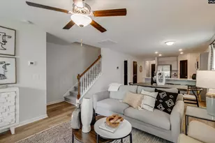 224 Laurinton Farms Dr, Hopkins, SC 29061 - Photo 11