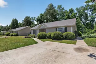1860 Tamara Way, Spartanburg, SC 29301 - Photo 5