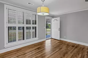 407 Hendrix St, Lexington, SC 29072 - Photo 9