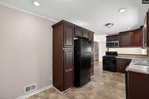 121 Moone Cross Dr, Columbia, SC 29209 - Photo 9