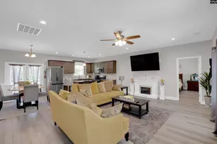 1947 Lake Elliott Cir, Cassatt, SC 29032 - Photo 5