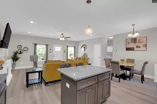 1947 Lake Elliott Cir, Cassatt, SC 29032 - Photo 9