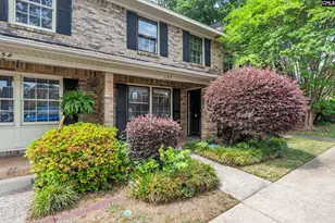 157 Jefferson Pl, Columbia, SC 29212 - Photo 3