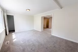 2112 Axson St, Cayce, SC 29033 - Photo 3