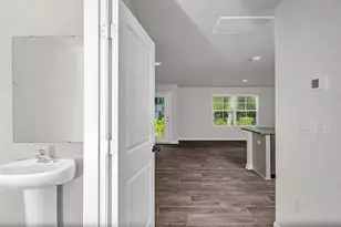 832 Gatestone Ln, Hopkins, SC 29061 - Photo 3