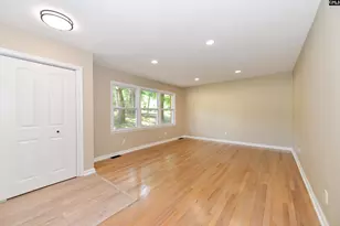 4 Valleybrook Ct, Sumter, SC 29154 - Photo 5