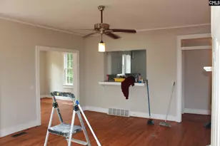 960 Zimalcrest Dr, Columbia, SC 29210 - Photo 3