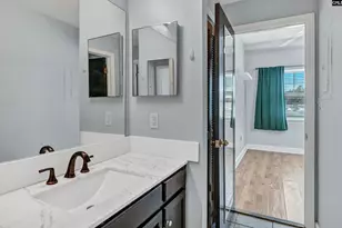 2002 Greene Street 113, Columbia, SC 29205 - Photo 17