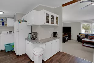 209 Boiling Springs Ln, Lexington, SC 29073 - Photo 11
