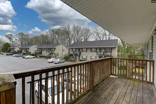 122 Hazelwood Ct, Greenwood, SC 29649 - Photo 5