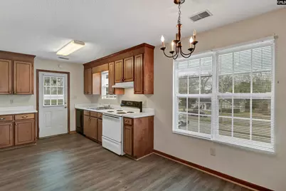 122 Hazelwood Court, Greenwood, SC 29649 - Photo 11
