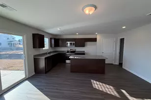 2082 County Line Trl, Elgin, SC 29045 - Photo 3