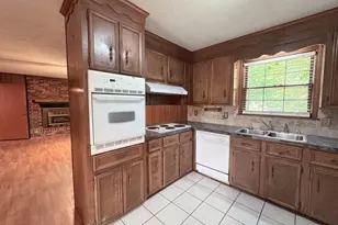 146 Finsbury Rd, Columbia, SC 29212 - Photo 17