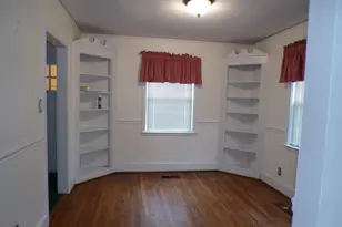 116 Davis St, Bishopville, SC 29010 - Photo 9