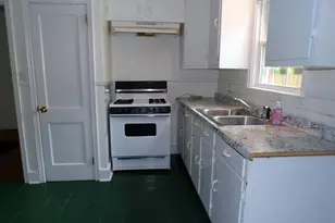 116 Davis St, Bishopville, SC 29010 - Photo 13