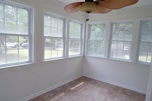 116 Davis St, Bishopville, SC 29010 - Photo 7