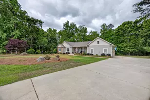 115 Rocky Meadow Dr, Gilbert, SC 29054 - Photo 7