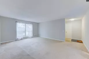 3600 Chateau Dr H-217, Columbia, SC 29204 - Photo 3