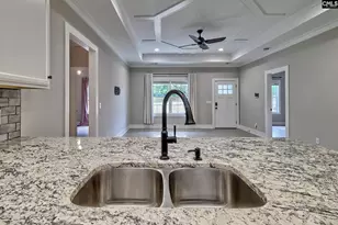 1023 Woodland Dr, West Columbia, SC 29169 - Photo 11