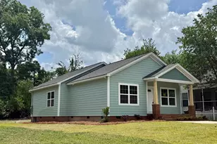 735 Lexington Ave, Cayce, SC 29033 - Photo 1