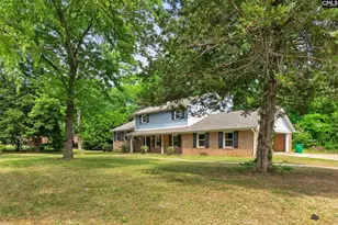 1111 Edisto Dr, Spartanburg, SC 29302 - Photo 3