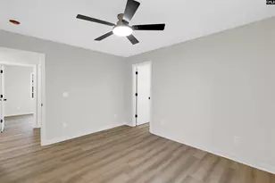 1037 Naples Ave, Cayce, SC 29033 - Photo 9
