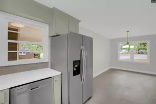 1462 Dahlia, Columbia, SC 29205 - Photo 9