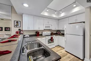 1100 Bluff Road 407, Columbia, SC 29201 - Photo 15