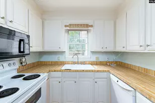 115 Ferncliffe Rd, Elgin, SC 29045 - Photo 5